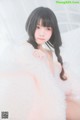 Coser @ 桜 桃 喵 Vol.014: 冬眠 2018 系列 - 纯白 私房 (46 photos)